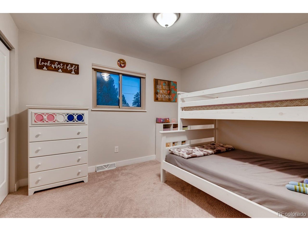5102 W Fremont Dr