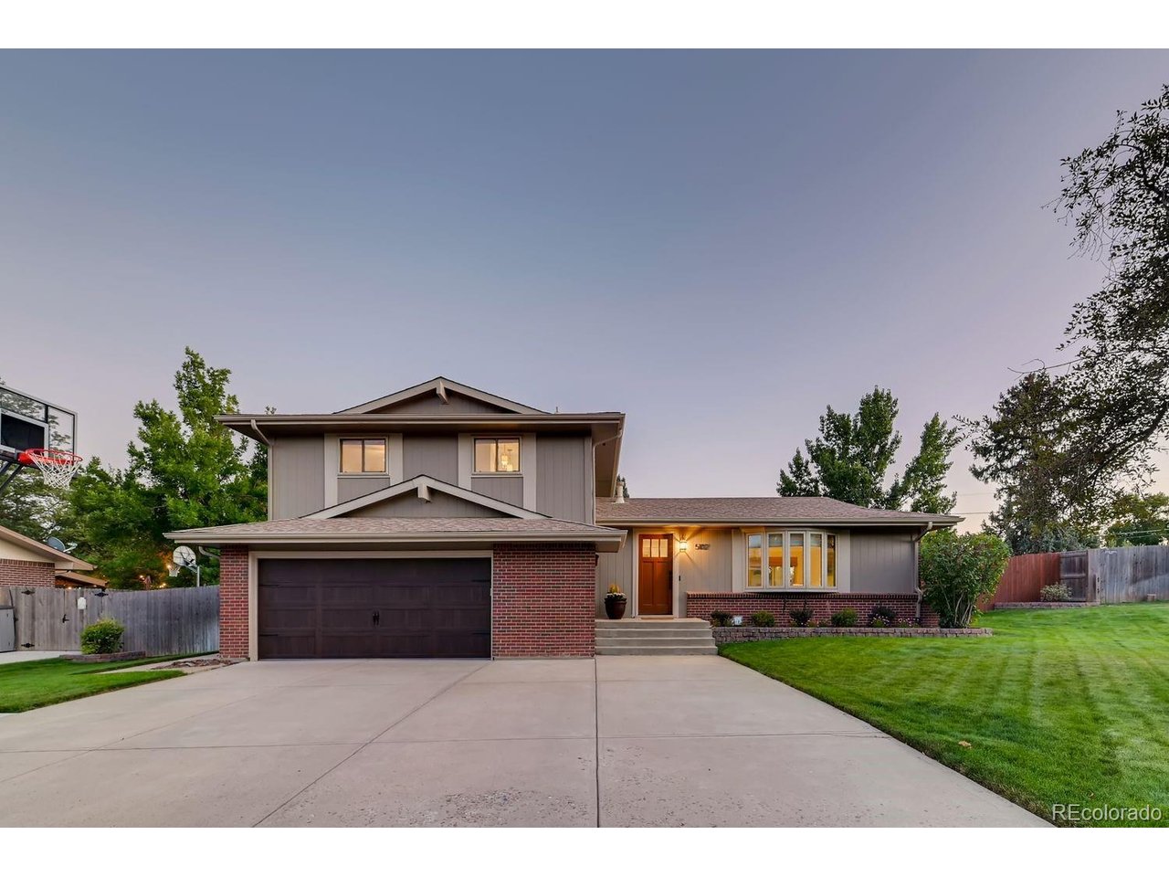 5102 W Fremont Dr