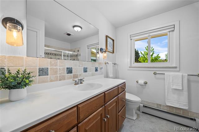 24 Rangeview Drive