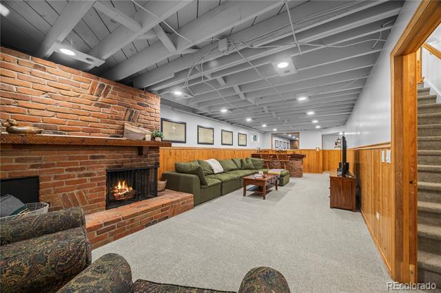 24 Rangeview Drive