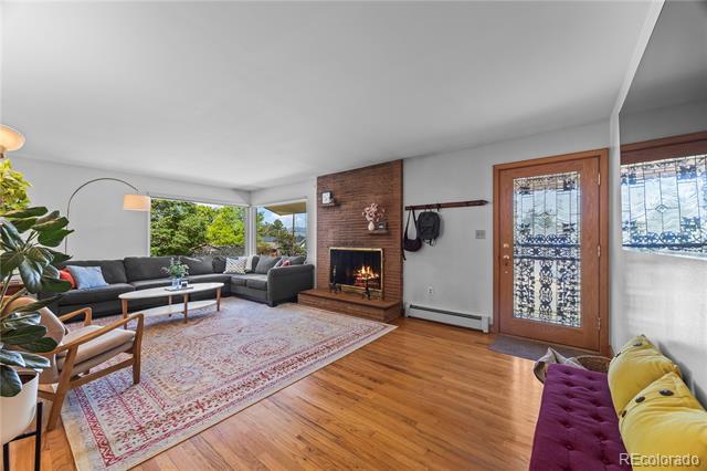 24 Rangeview Drive