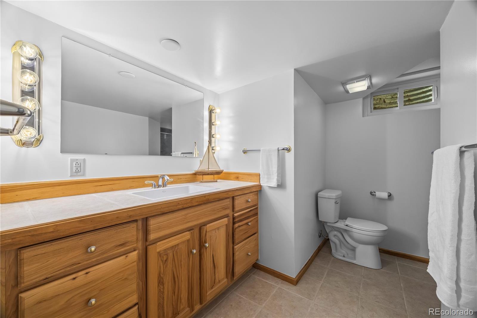 24 Rangeview Drive