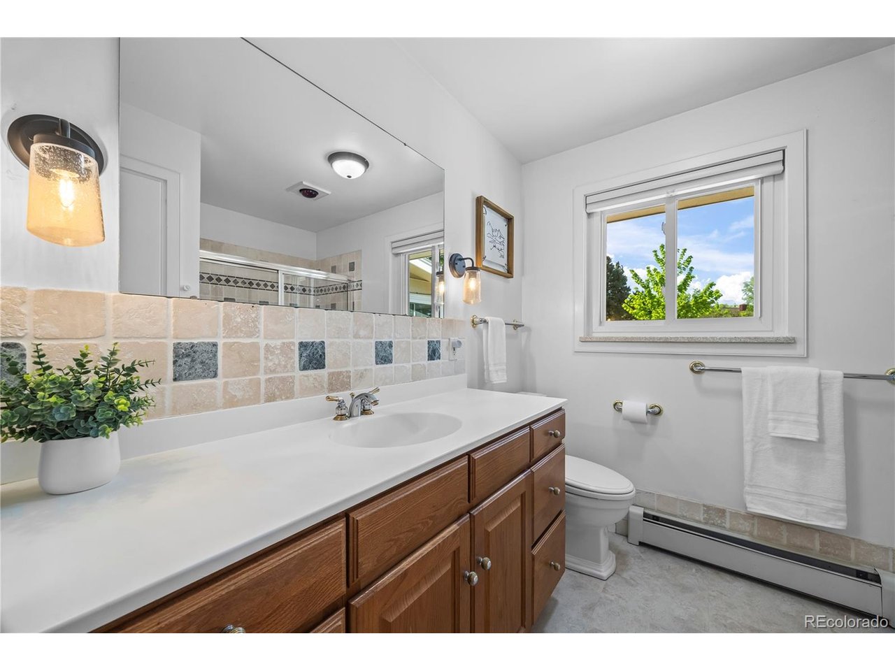 24 Rangeview Dr