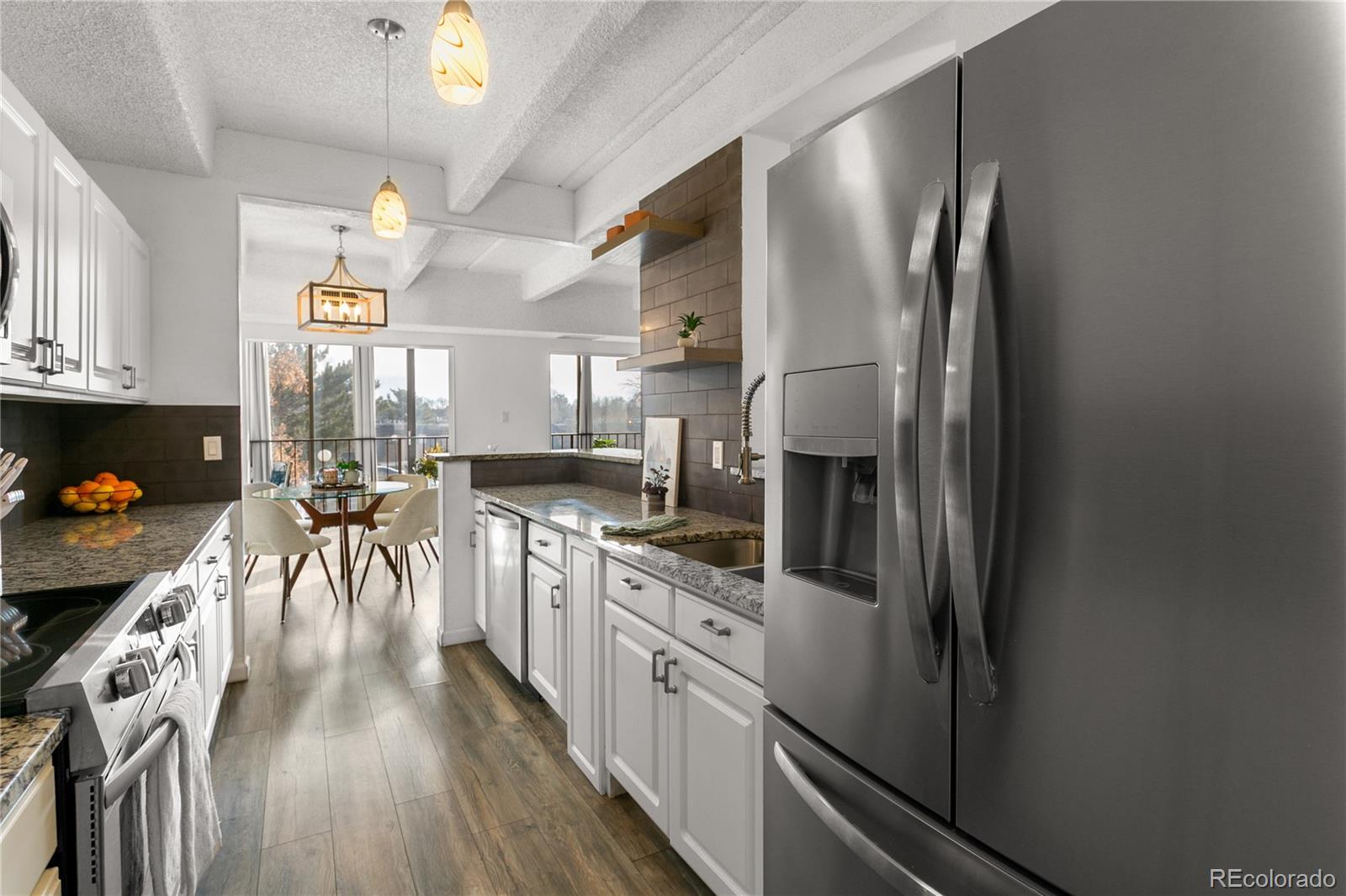 7877 E Mississippi Ave Unit: 204