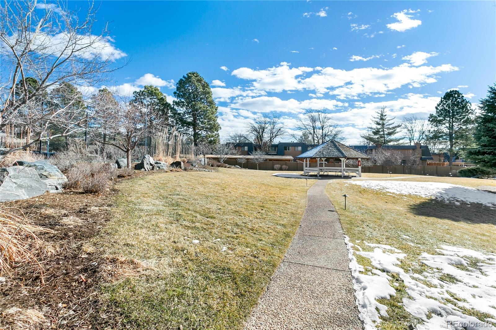 7877 E Mississippi Ave Unit: 204