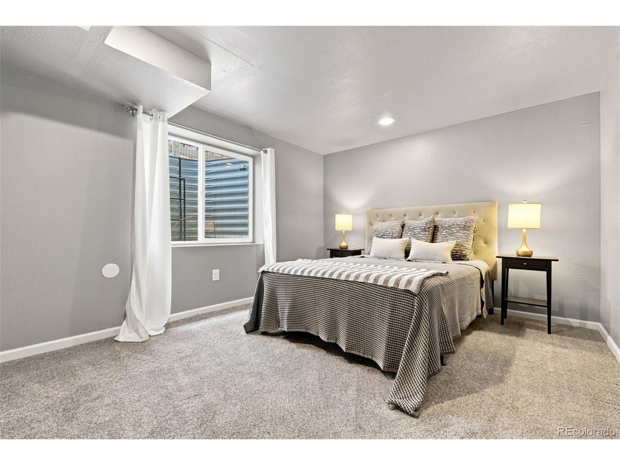 23572 E Alabama Dr