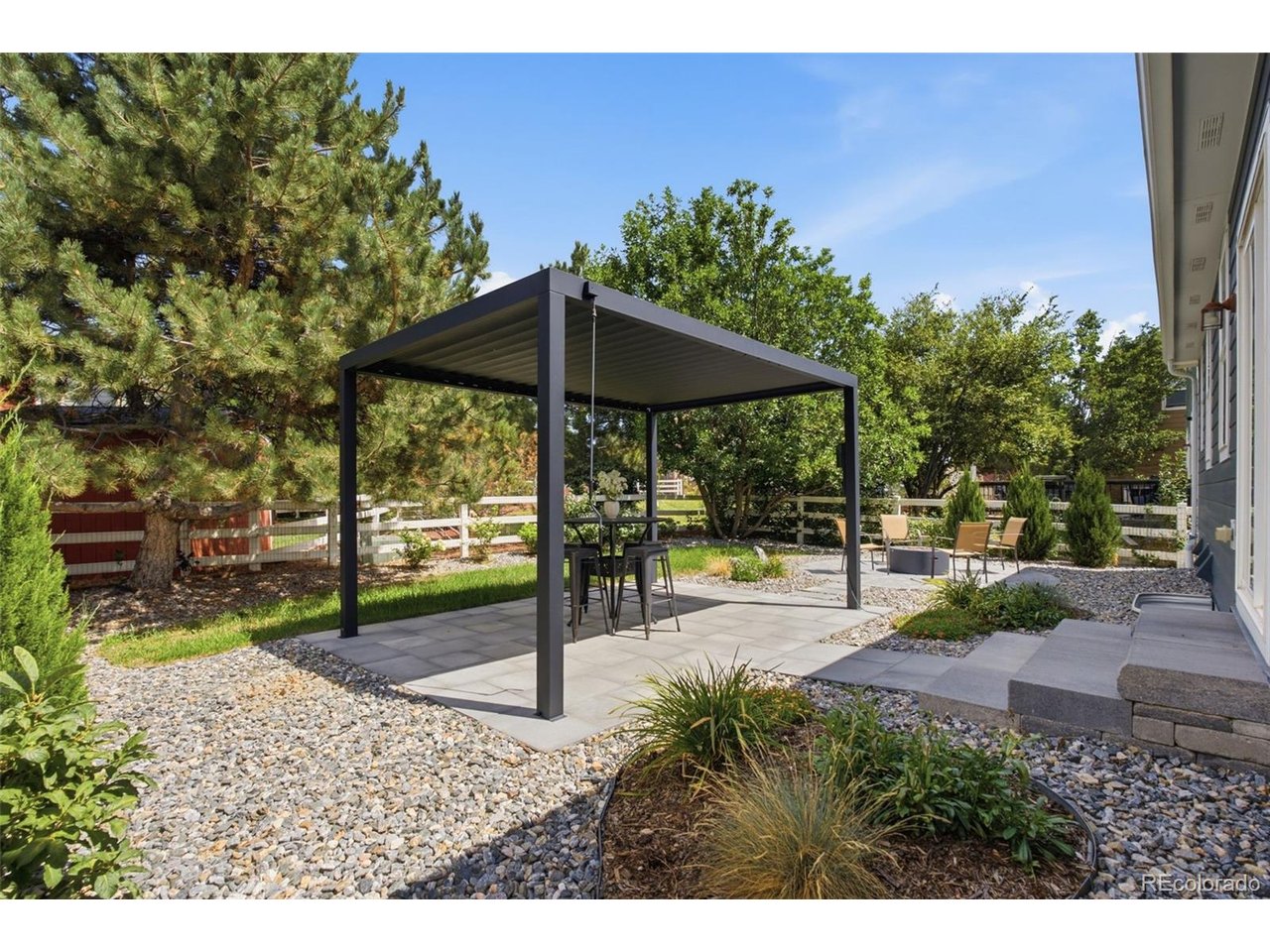 23572 E Alabama Dr