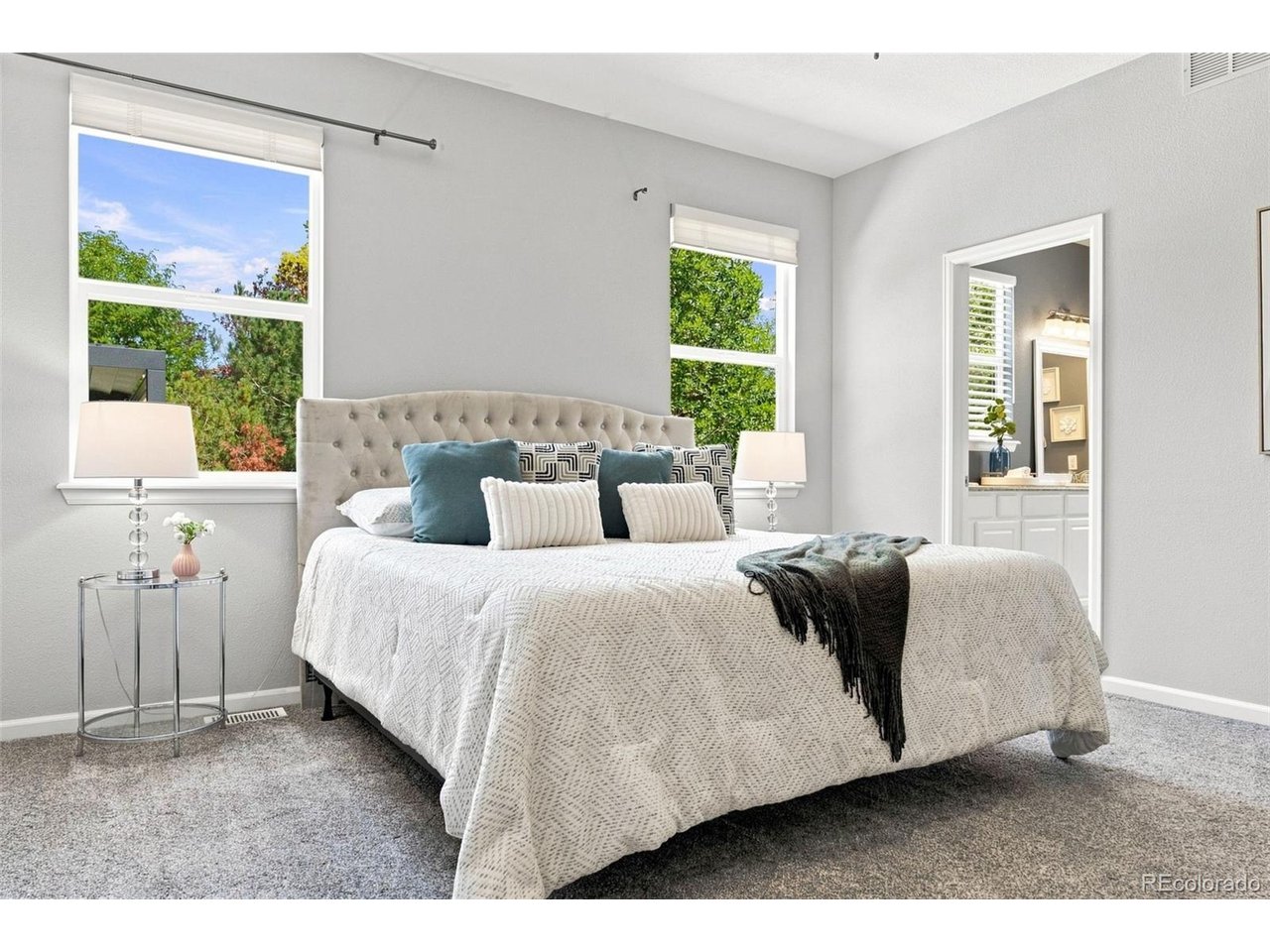 23572 E Alabama Dr