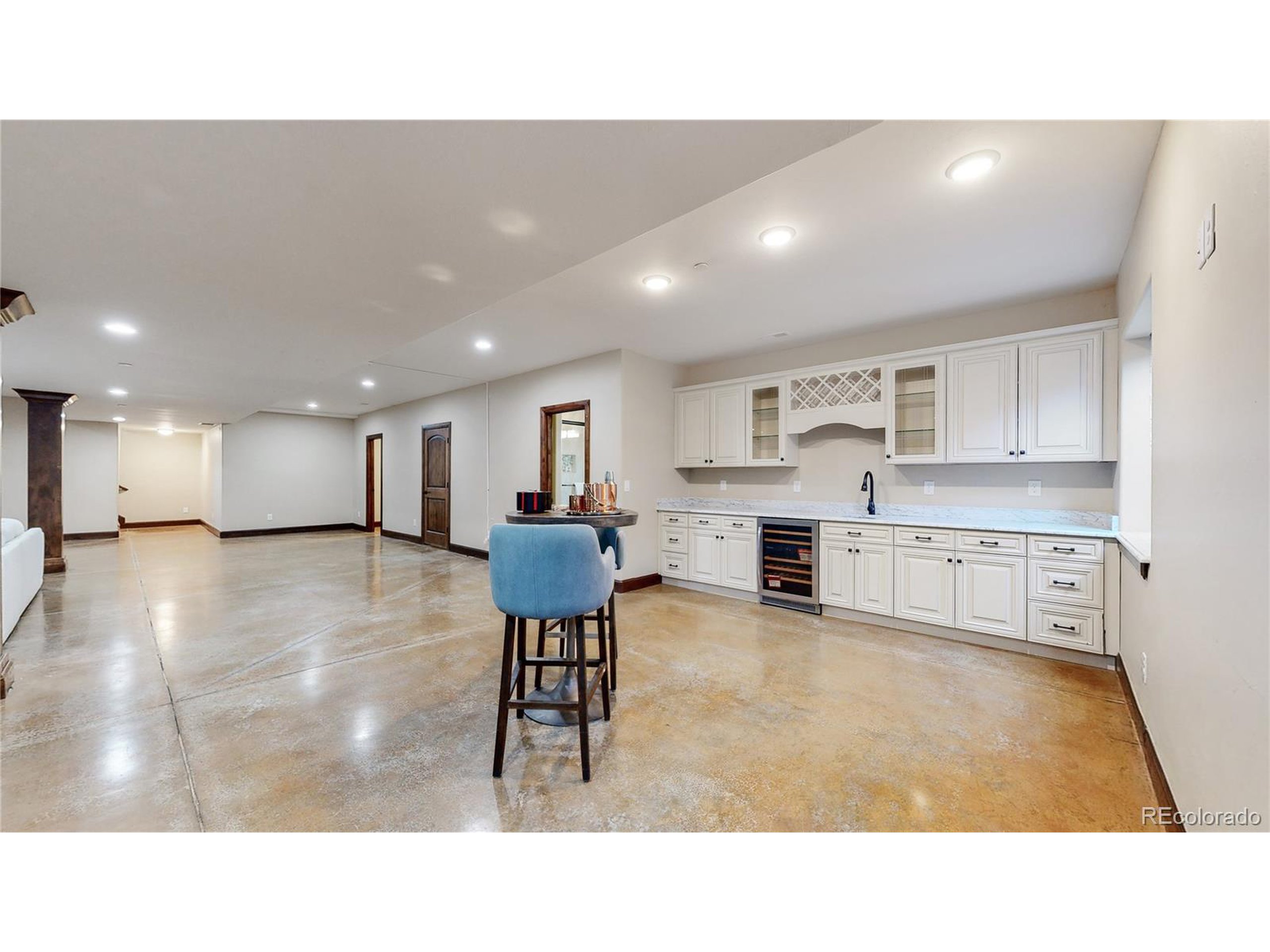 14830 Indian Hill Ct