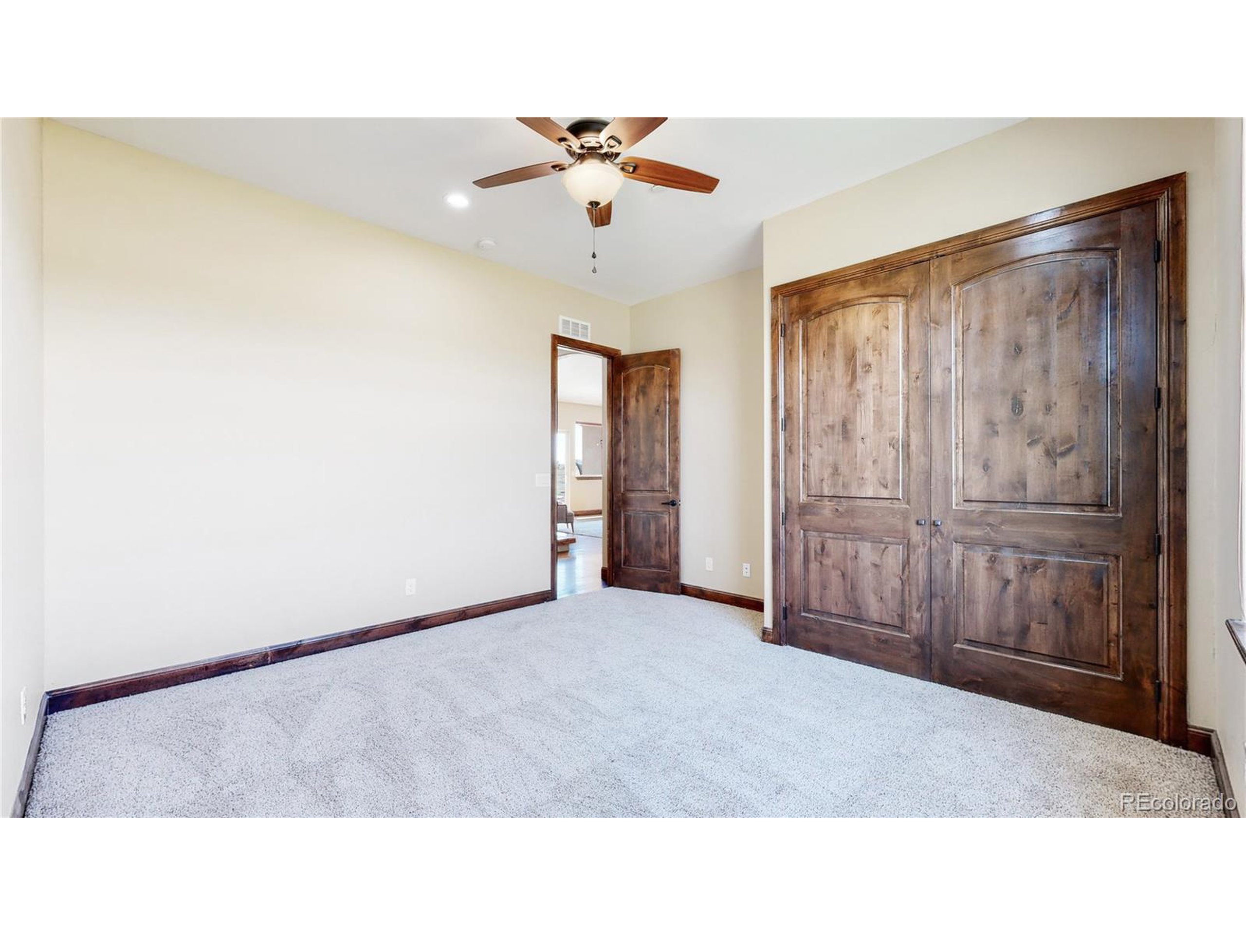 14830 Indian Hill Ct