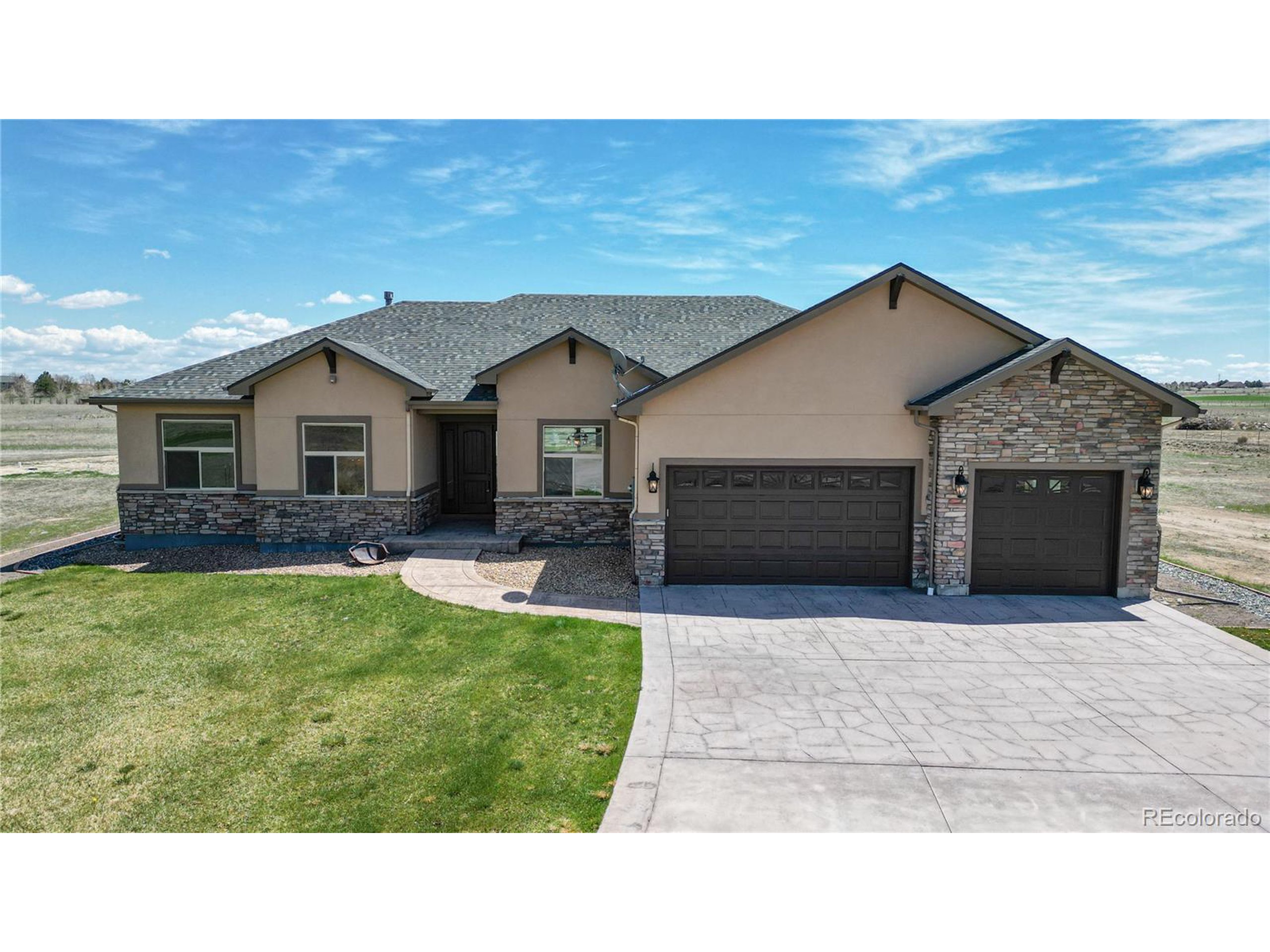 14830 Indian Hill Ct