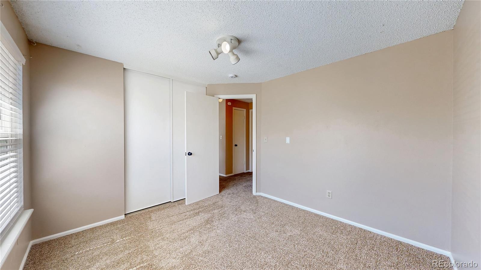11813 Bellaire Circle