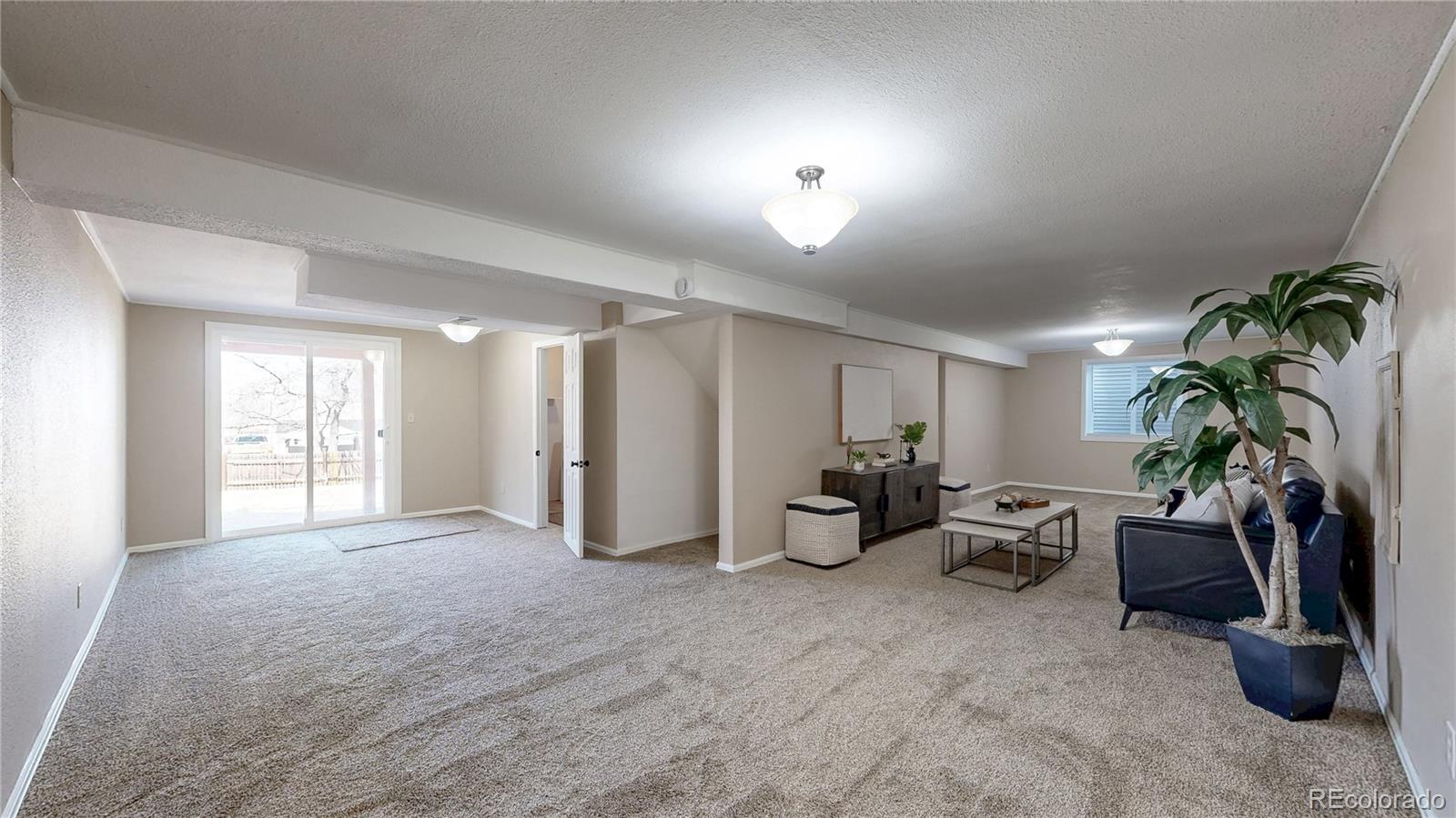 11813 Bellaire Circle