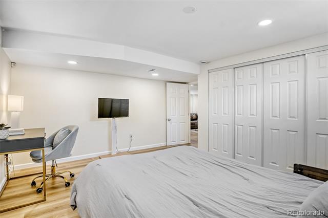 2923 S Reading Court