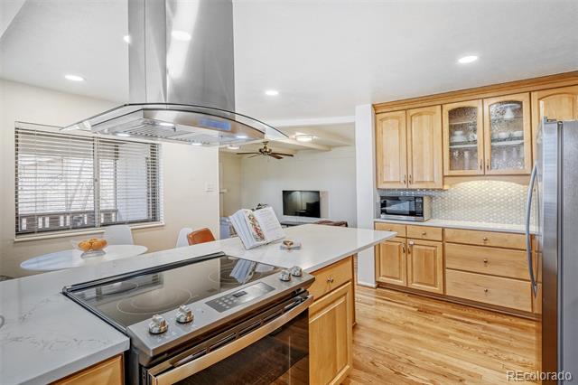 2923 S Reading Court