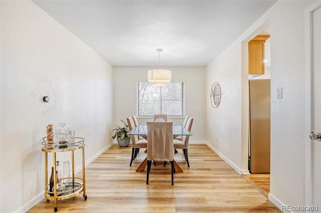 2923 S Reading Court