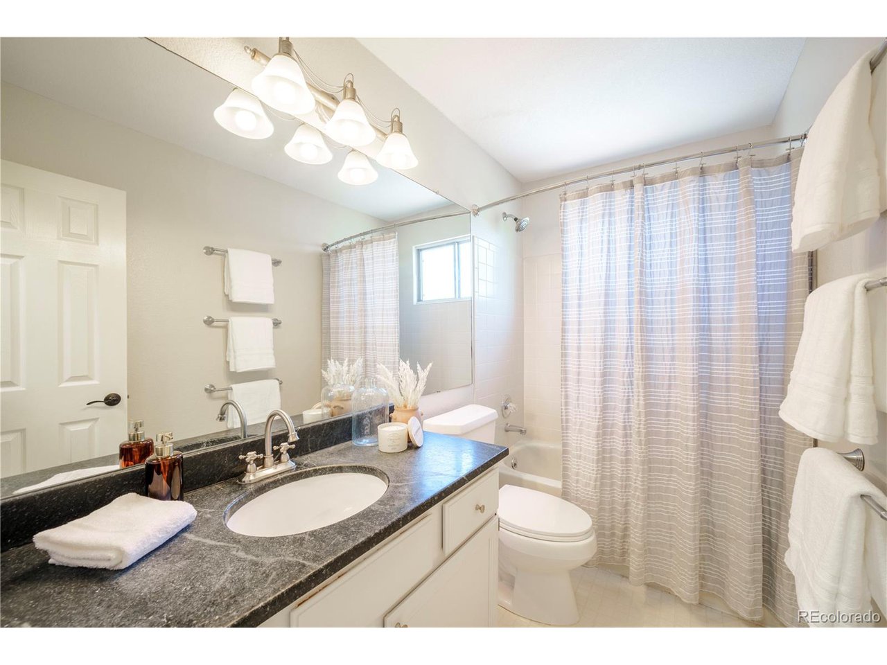 10076 Westside Cir