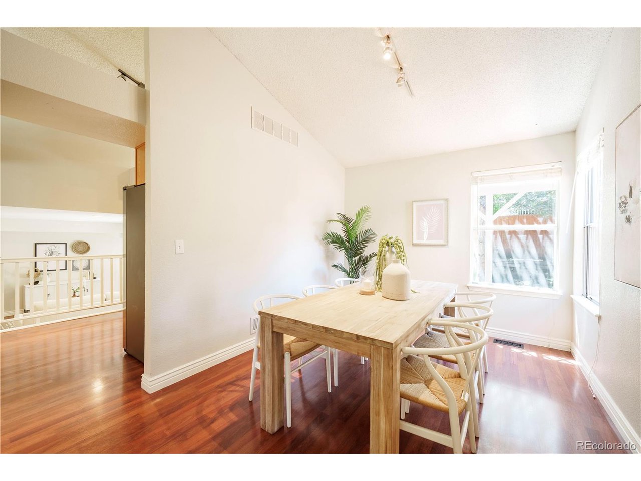 10076 Westside Cir