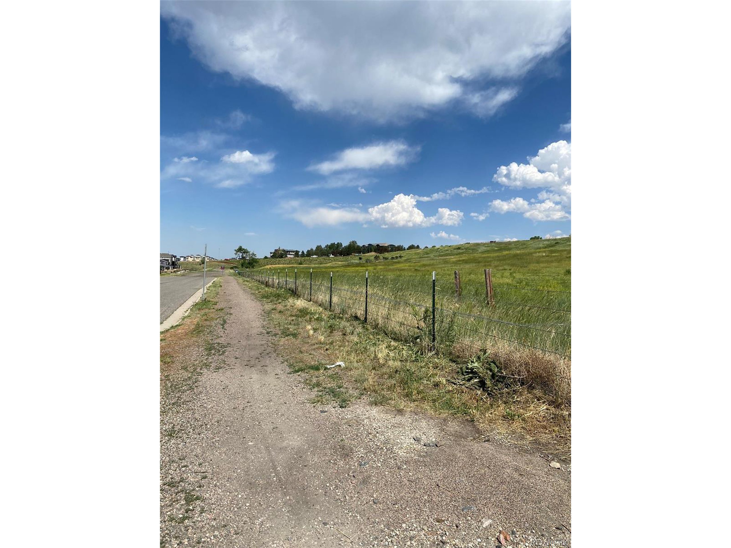 409 2nd Ave