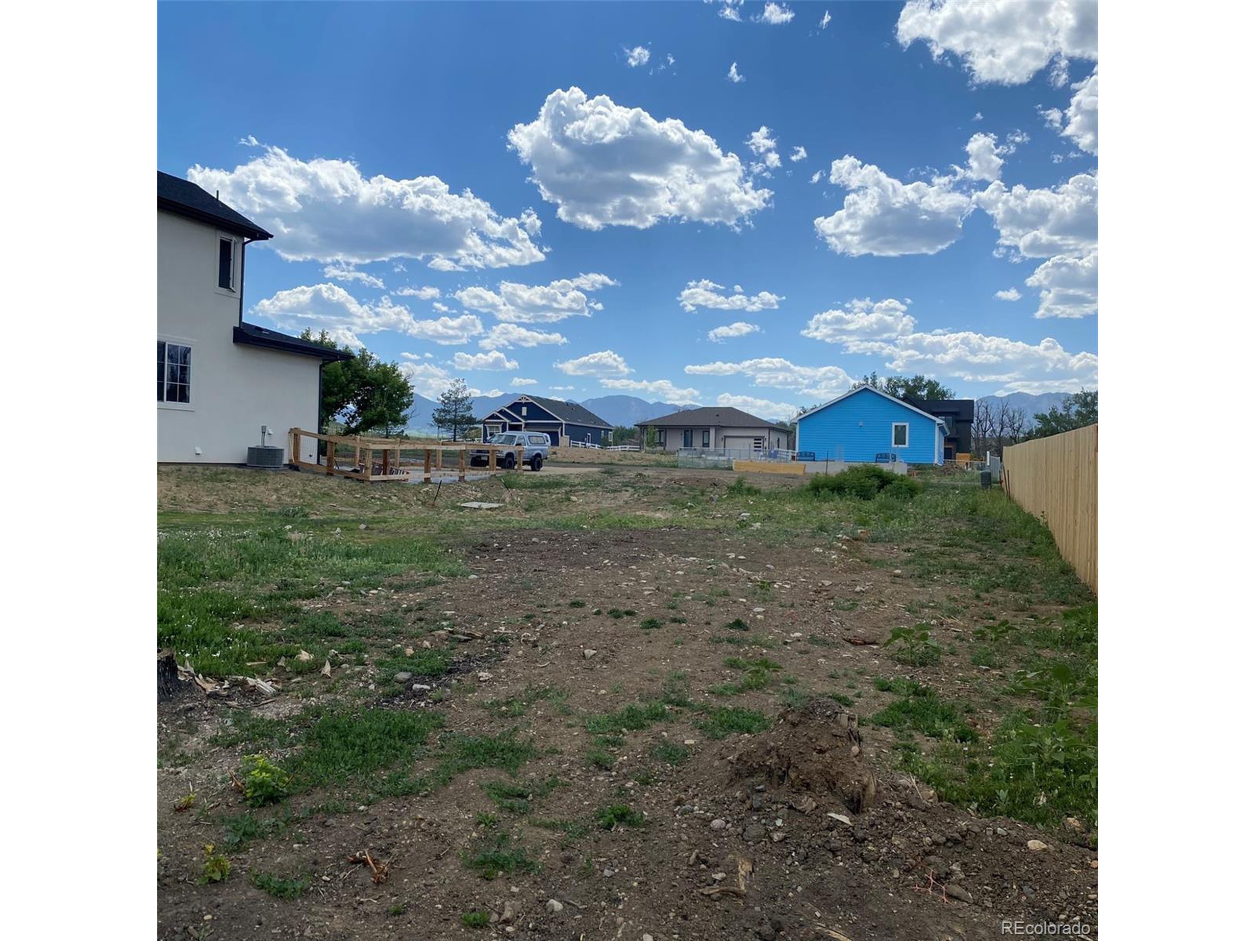 409 2nd Ave