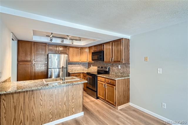12136 E 2nd Drive