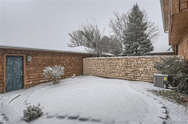 12136 E 2nd Drive