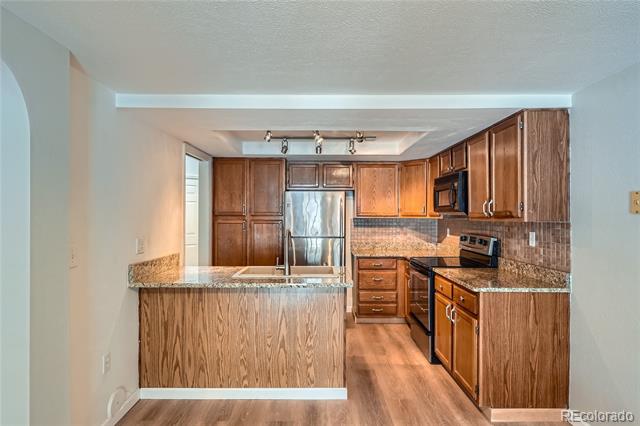 12136 E 2nd Drive