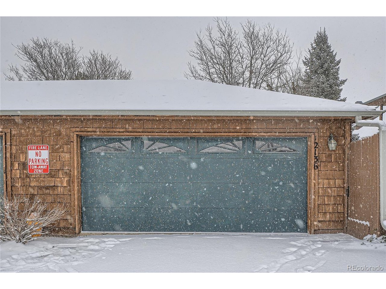 12136 E 2nd Dr