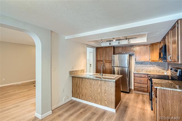 12136 E 2nd Drive