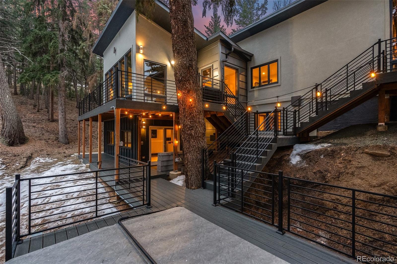 1290 S Lininger Drive