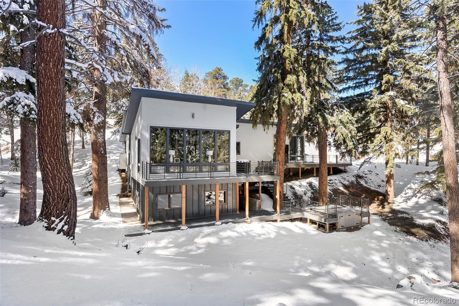 1290 S Lininger Drive