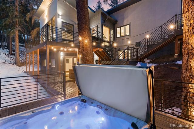 1290 S Lininger Drive