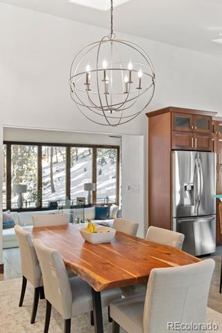 1290 S Lininger Drive
