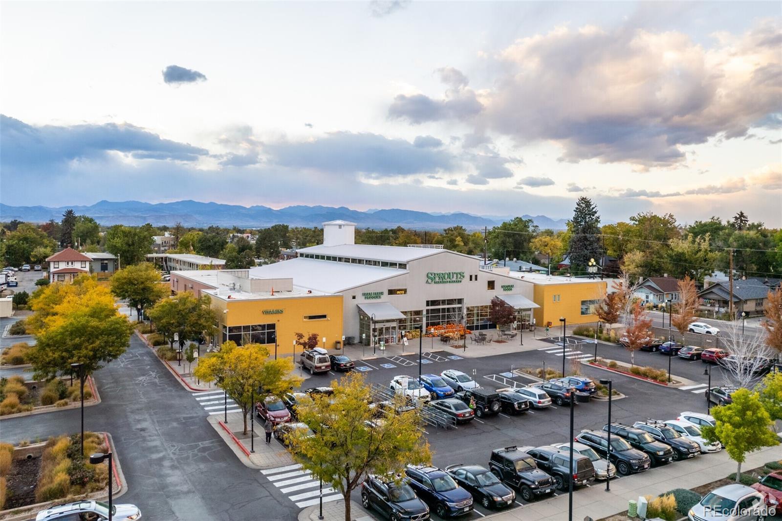 3826 N Vrain Street Unit: 5