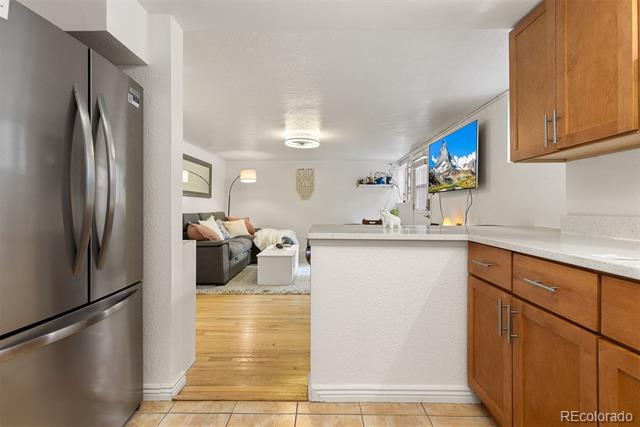 3826 N Vrain Street Unit: 5
