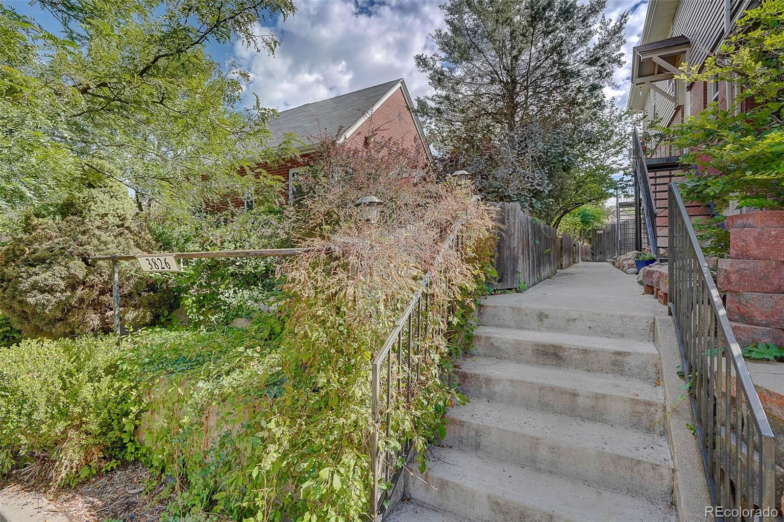 3826 N Vrain Street Unit: 5