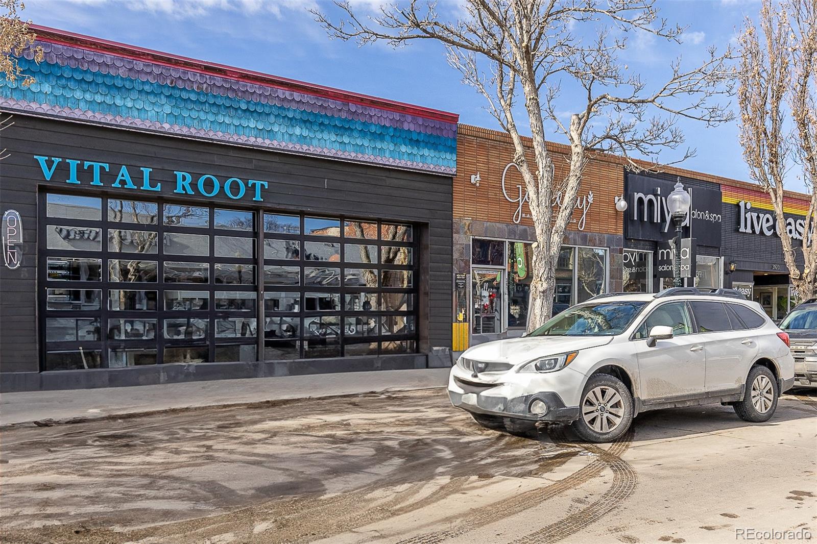 3826 N Vrain Street Unit: 5