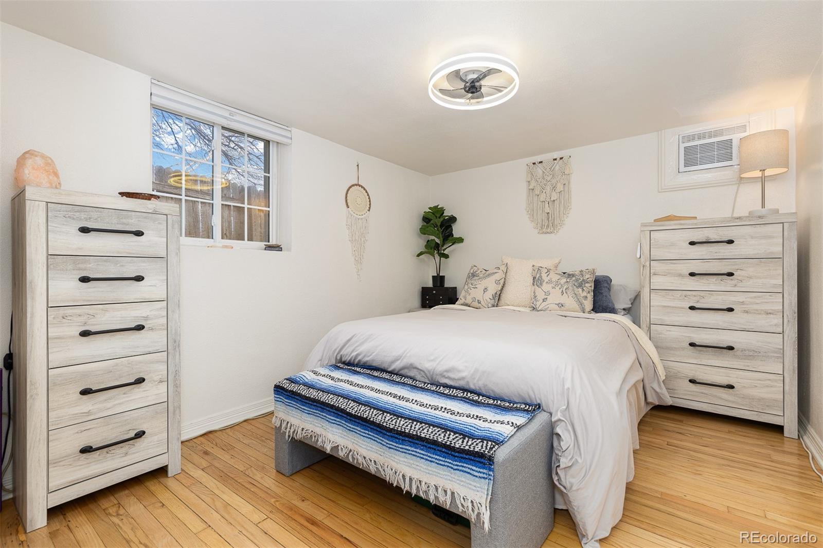 3826 N Vrain Street Unit: 5