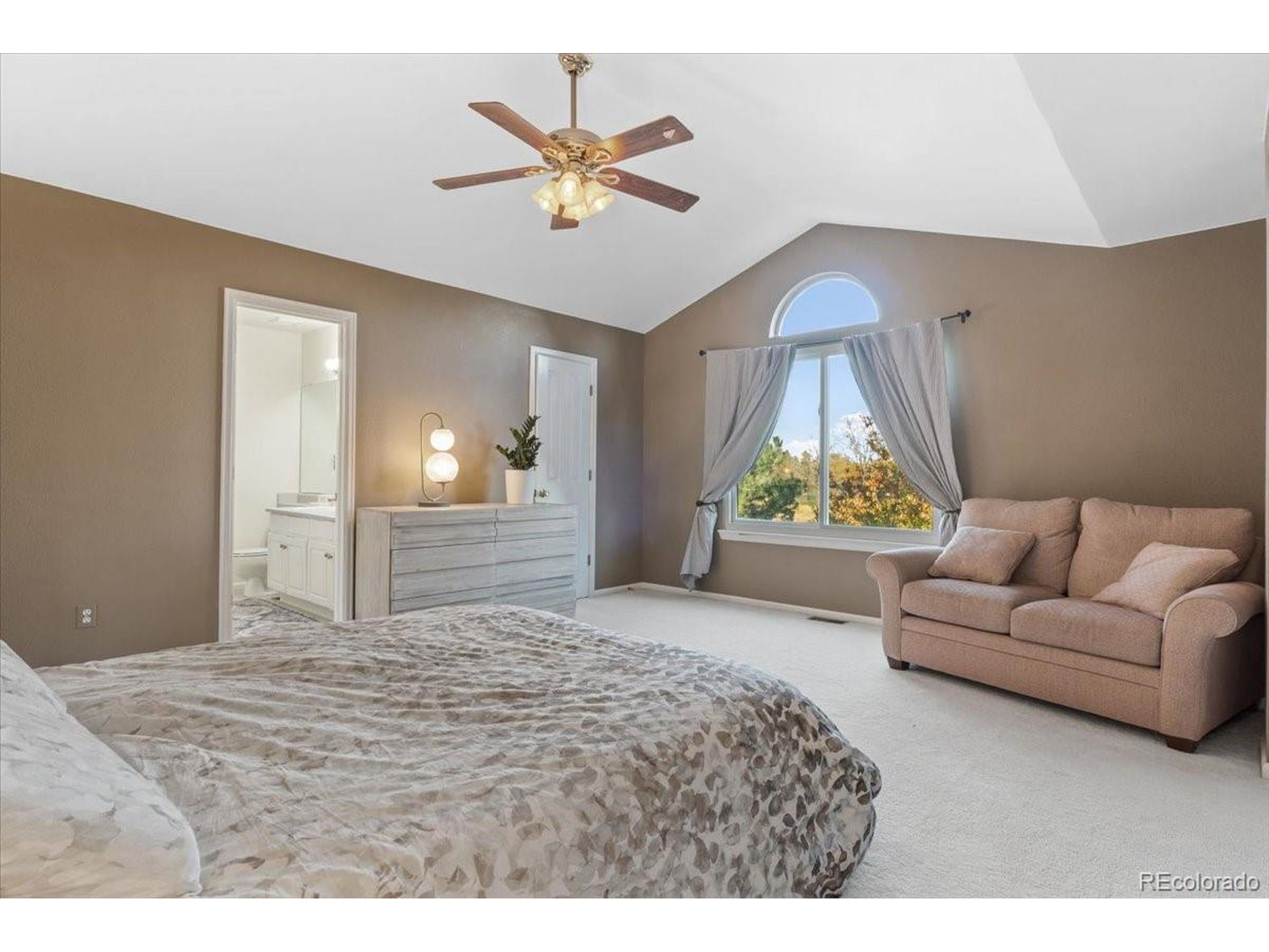 5758 S Jasper Way Centennial