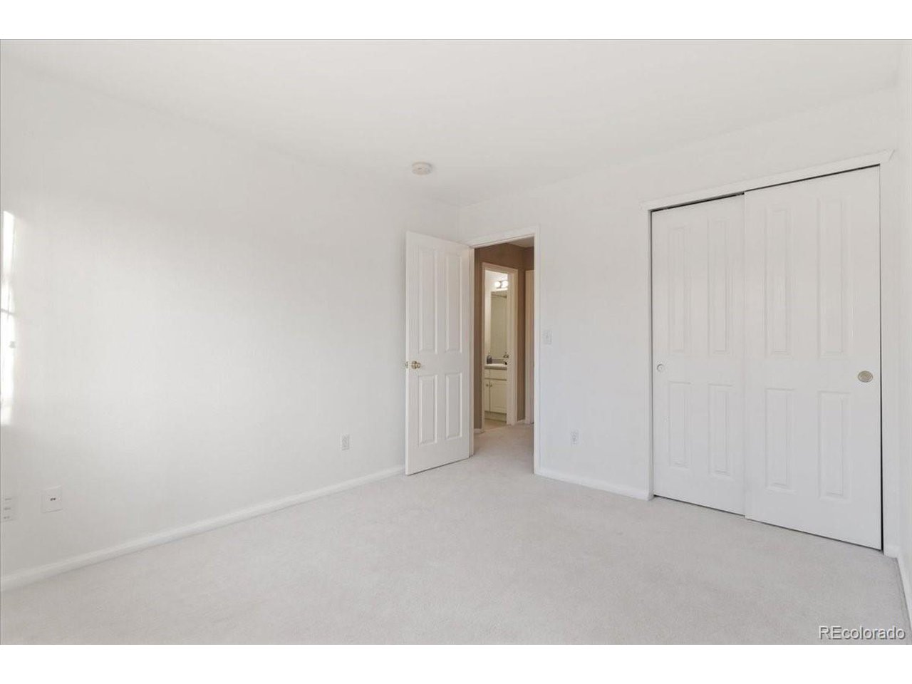 5758 S Jasper Way Centennial