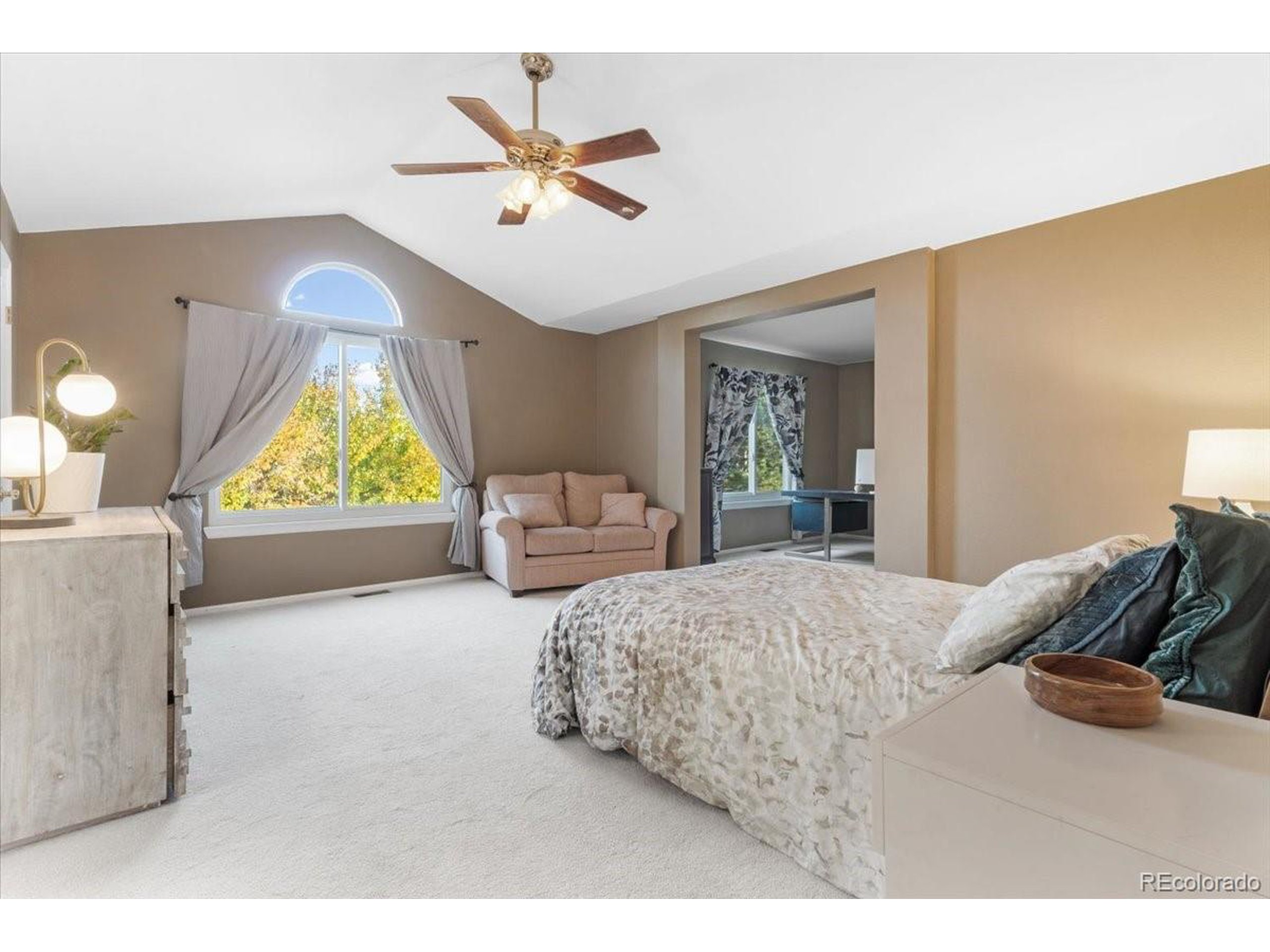 5758 S Jasper Way Centennial