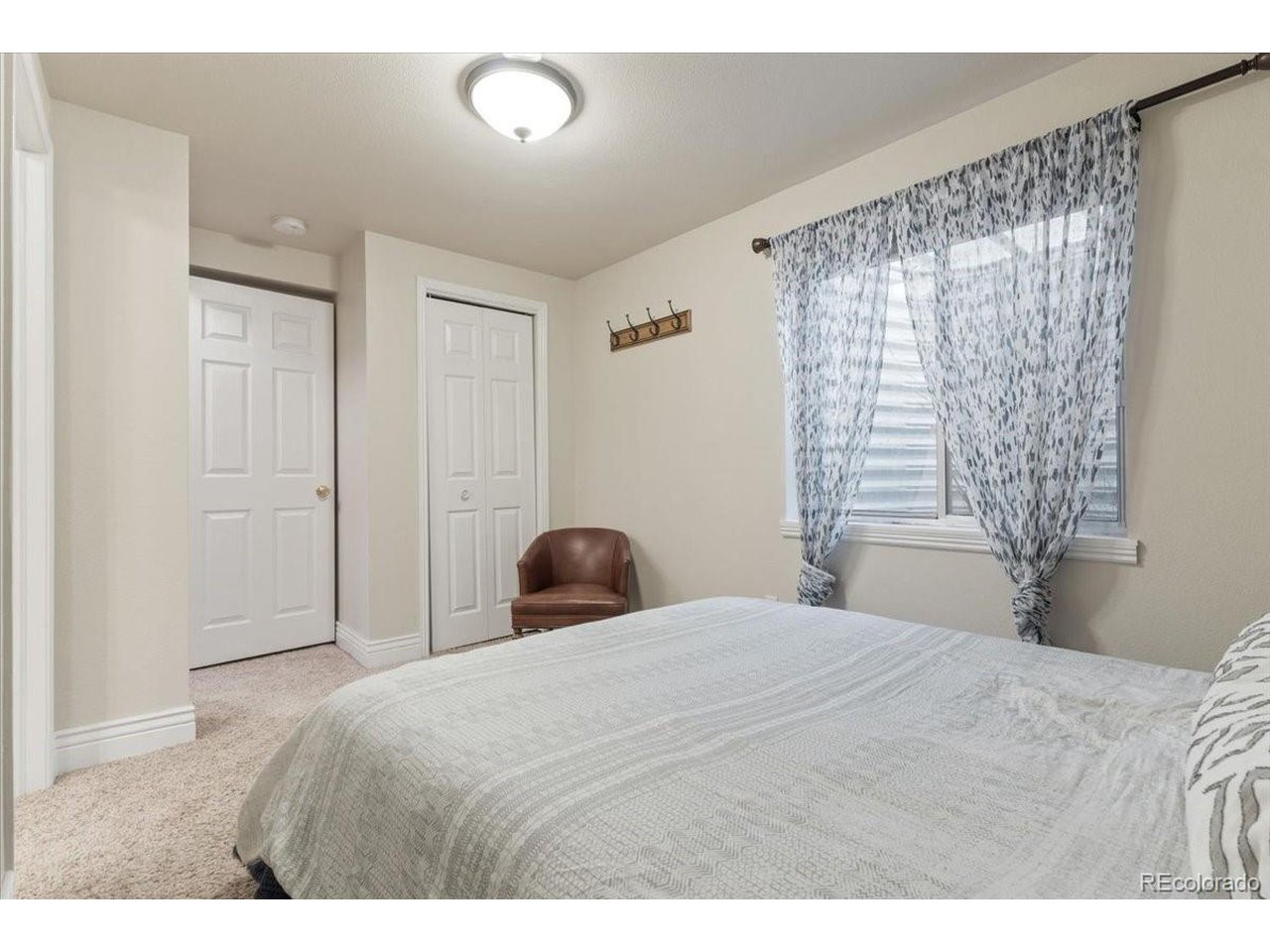 5758 S Jasper Way Centennial