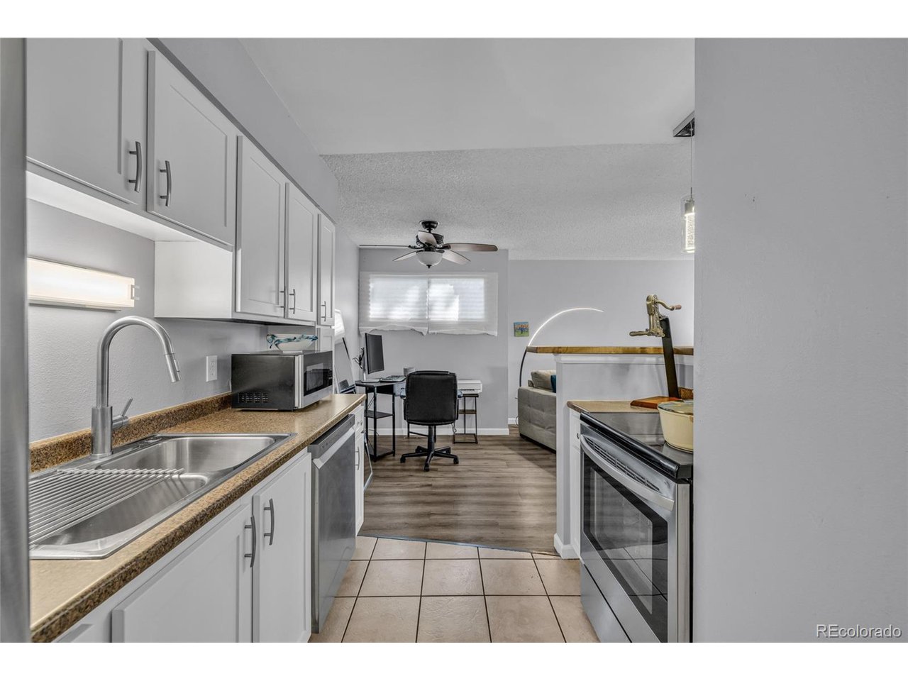 1830 Newland Ct 101