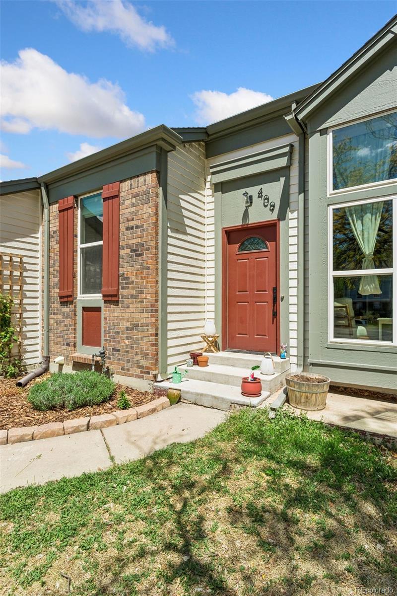 409 W Lucerne Drive