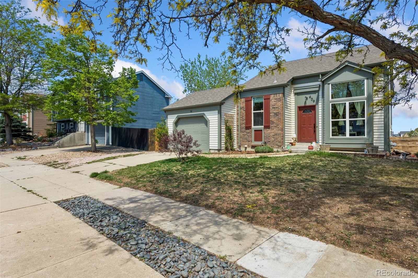 409 W Lucerne Drive