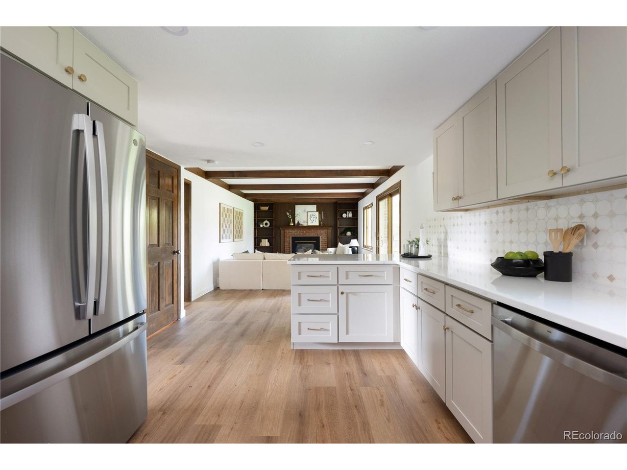 1115 Birdie Rd