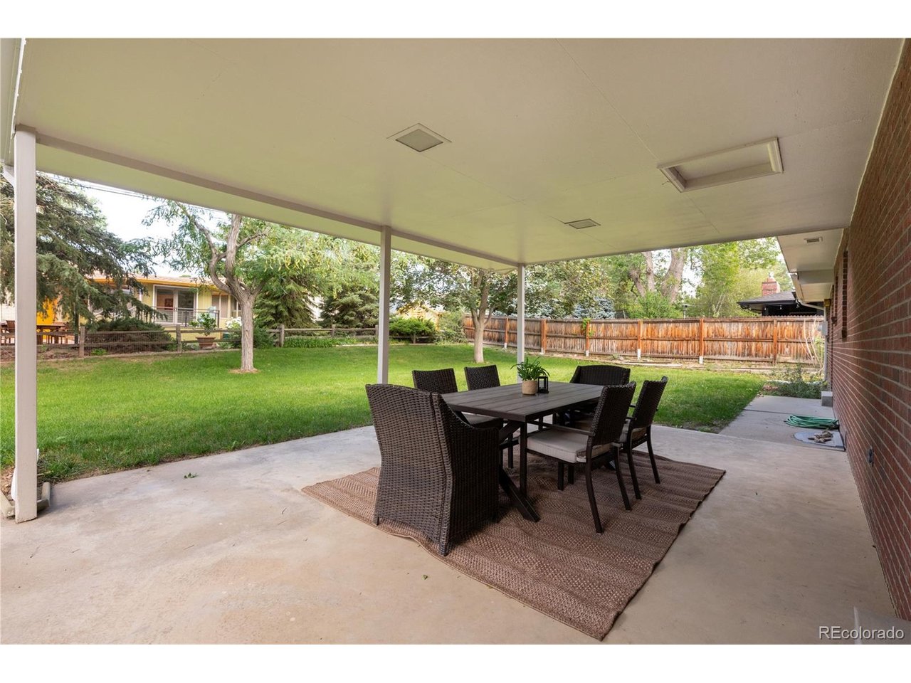1115 Birdie Rd