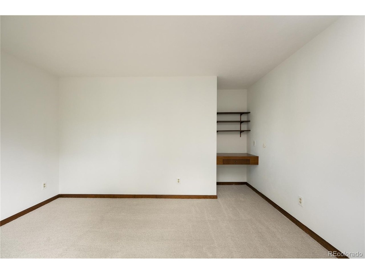 1115 Birdie Rd