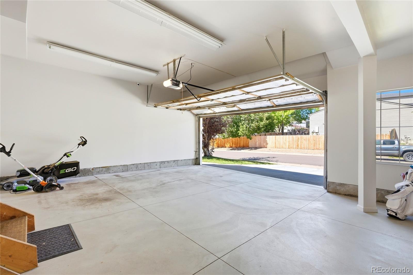 13856 W Amherst Drive