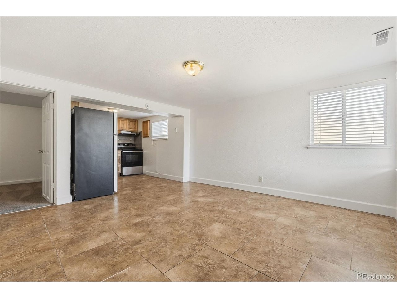 7120 W 16th Pl
